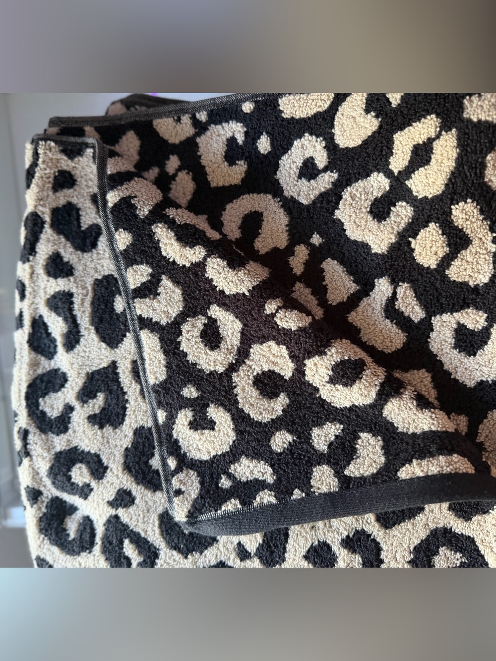 Rachel Zoe Leopard Cheetah Print 100% Cotton bathroom hand wash cloth towel Set - Picture 5 of 5